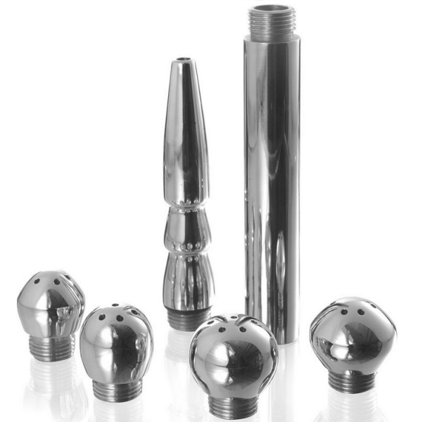 Set de douche anale Metal Hard avec son manche et ses 4 embouts