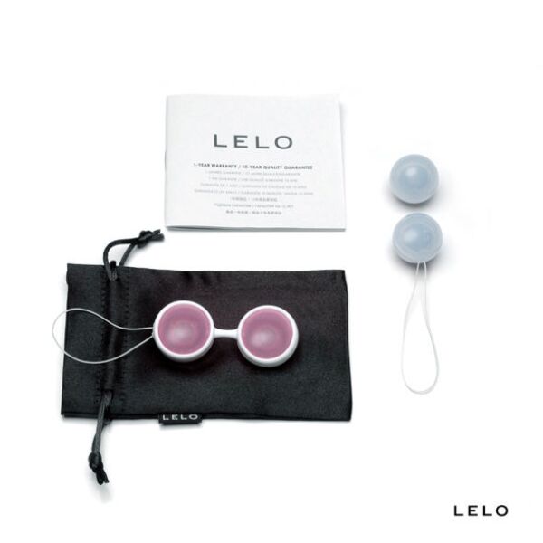 Jeu de quatre boules de geisha LELO LUNA Beads avec connecteur en silicone