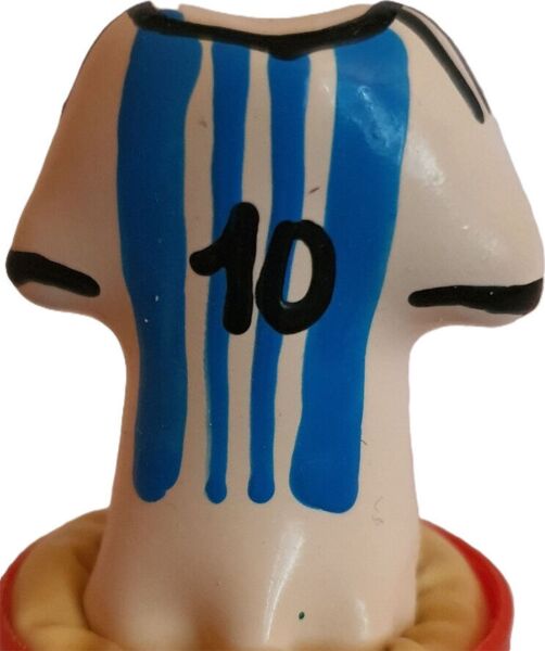 Préservatif fantaisie Condomerie Messi Shirt No. 10, peint à la main