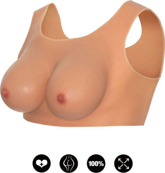 Top faux seins en silicone Wearable Breasts Top D Cup de Hidden Desire, coloris peau claire
